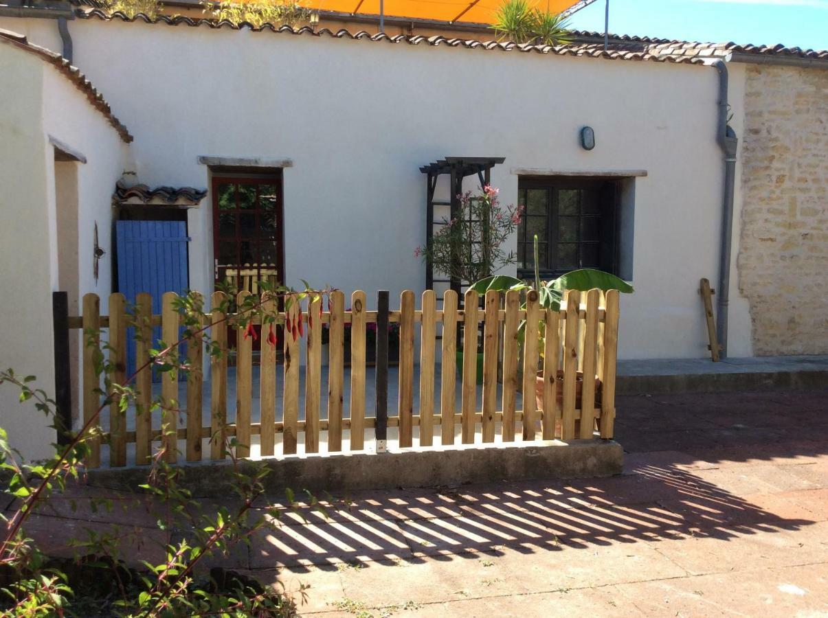 La Ferme De Fossillon Villa Marans  Exterior photo